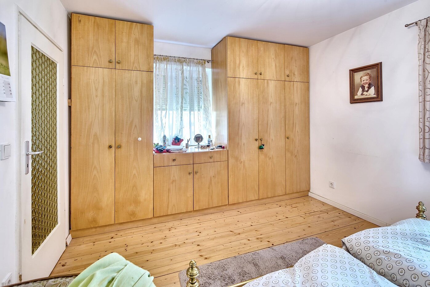 Einfamilienhaus mit 8 Zimmern | 70229 | ...mit viel Staufläche