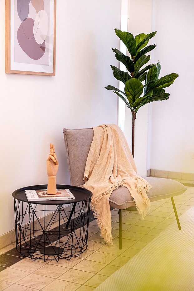 Erdgeschosswohnung mit 2.5 Zimmern | München-Harlaching | 70018 | Ansprechender....