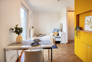 Ramersdorf: Großzügiges 1-Zimmer Apartment mit Balkon