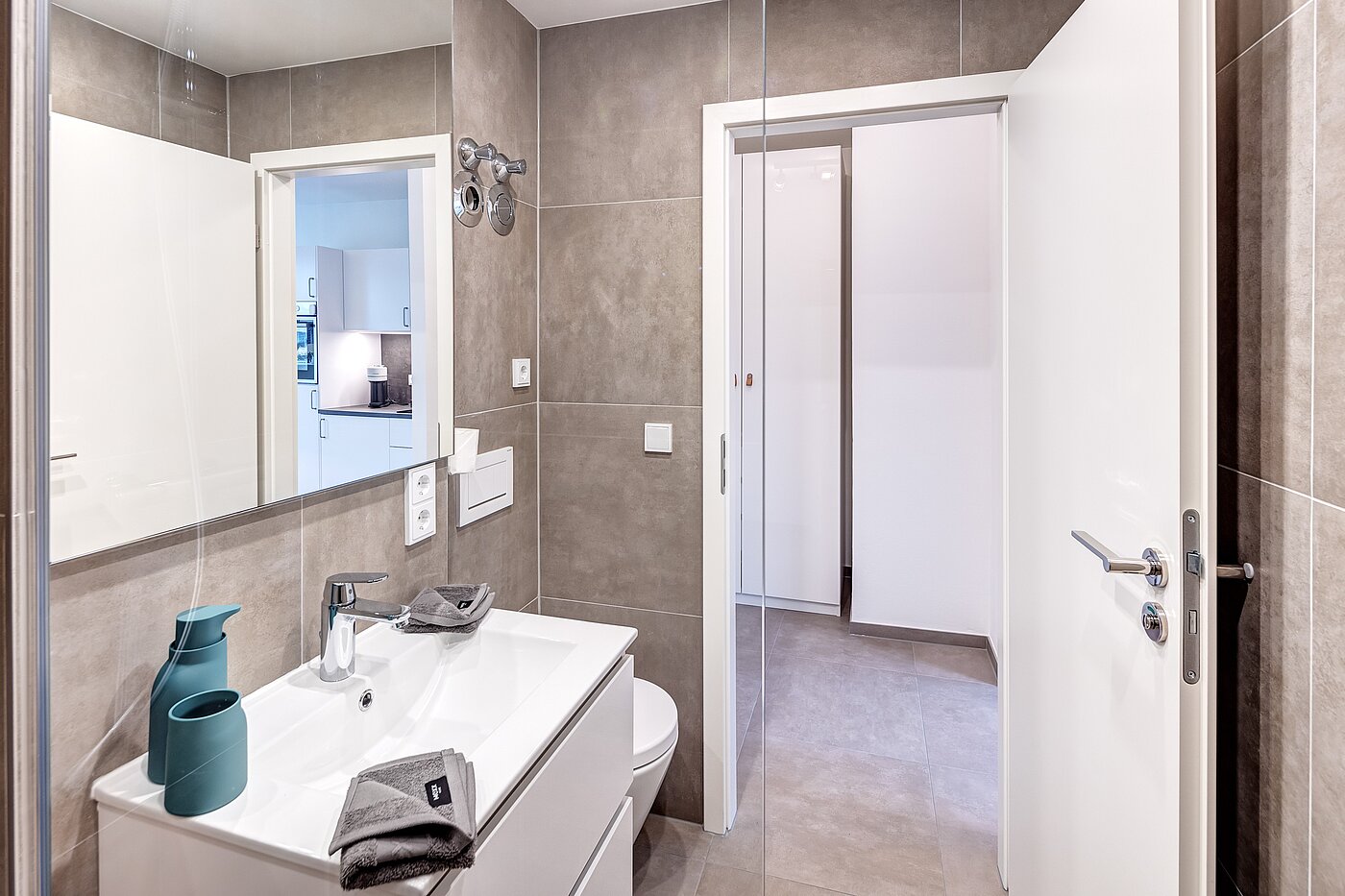 Apartment mit 1 Zimmer | München-Pasing | 70302 | Modernes Badezimmer
