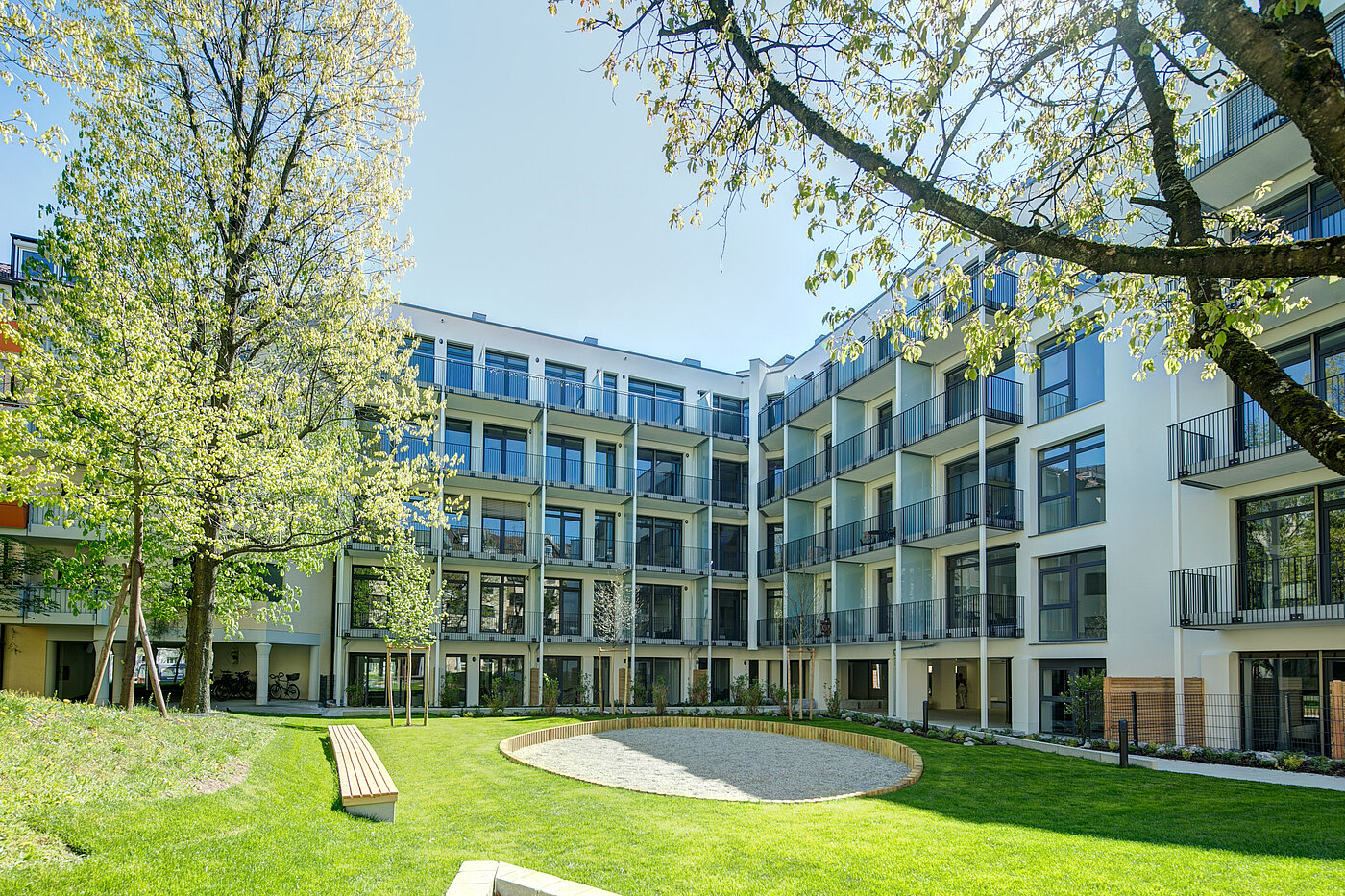 Apartment mit 1.5 Zimmern | München-Bogenhausen | 70378 | Innenhof