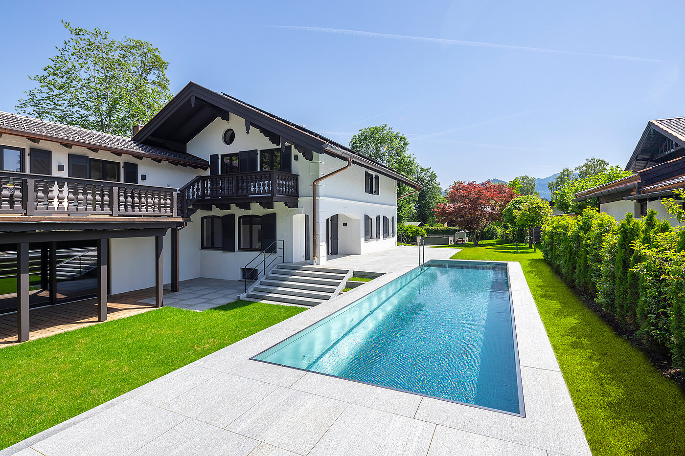 Besondere Immobilie mit 15 Zimmern | Bad Wiessee | 701592 | Landhaus mit Außenpool