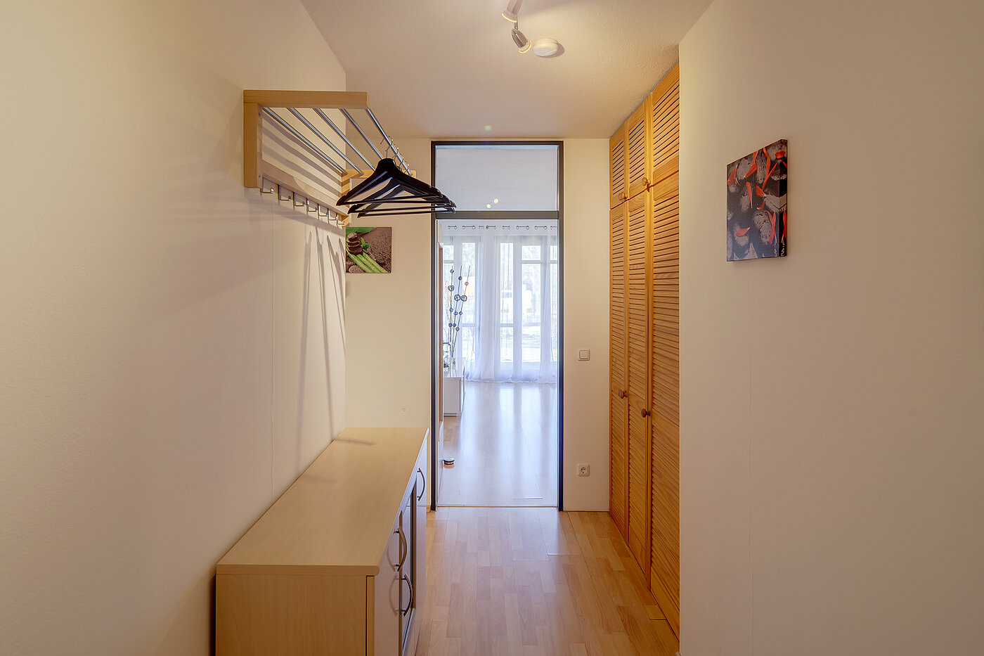 Erdgeschosswohnung mit 2 Zimmern | München-Feldmoching | 70424 | Diele mit...