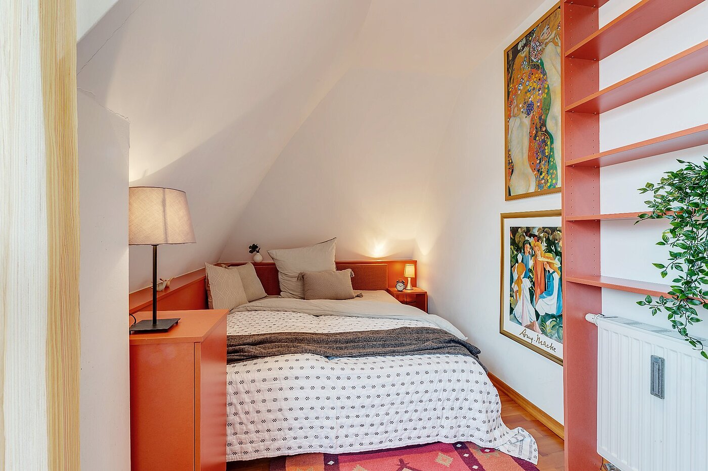 Dachgeschosswohnung mit 2 Zimmern | München-Sendling | 1911ML4 | Schlafzimmer