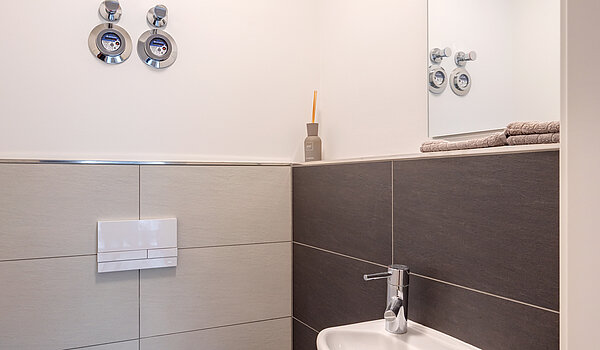 Penthouse mit 2 Zimmern | München-Bogenhausen | 70385 | Gäste-WC