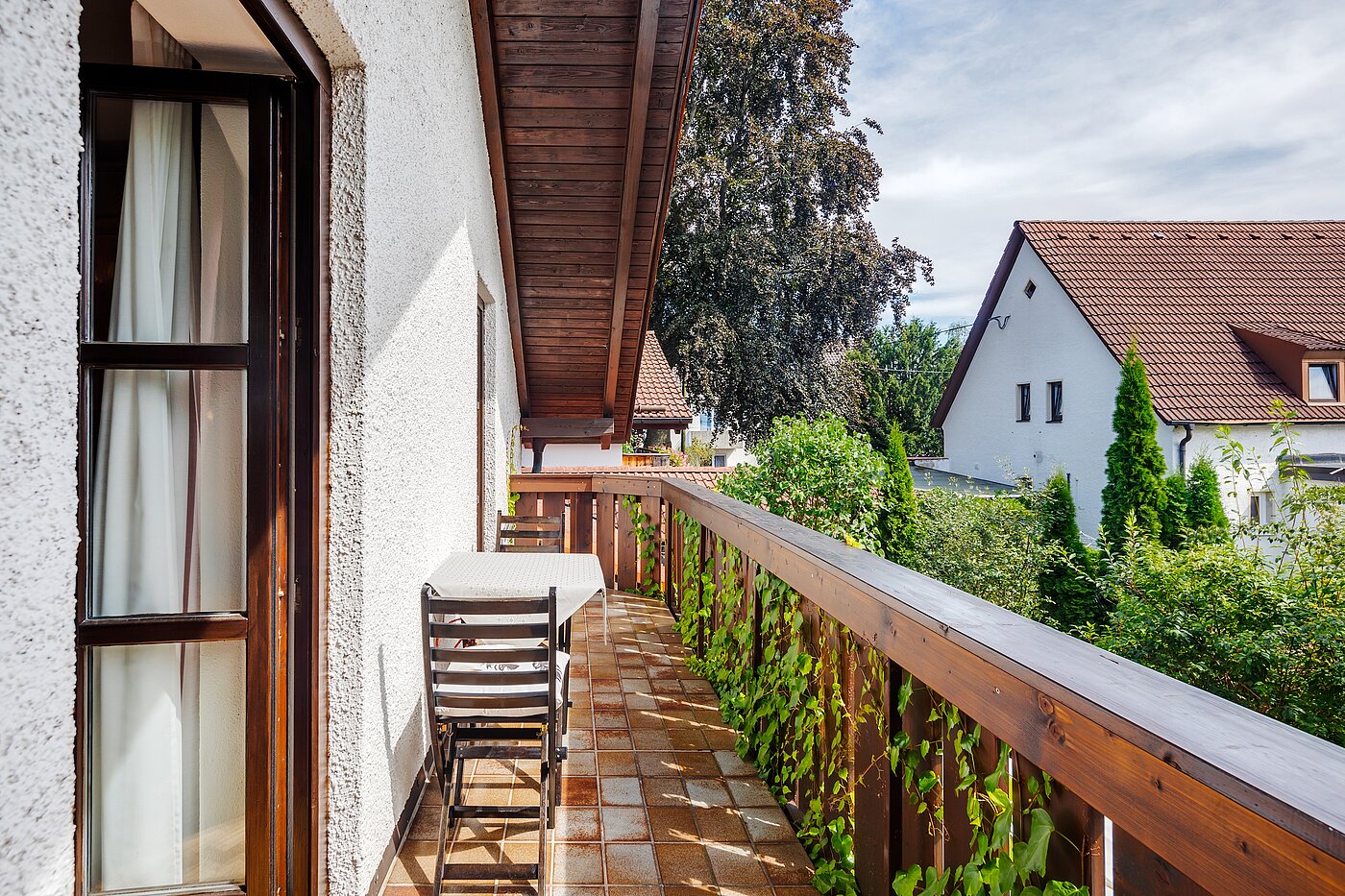Einfamilienhaus mit 4 Zimmern | Neubiberg | 70429 | ...