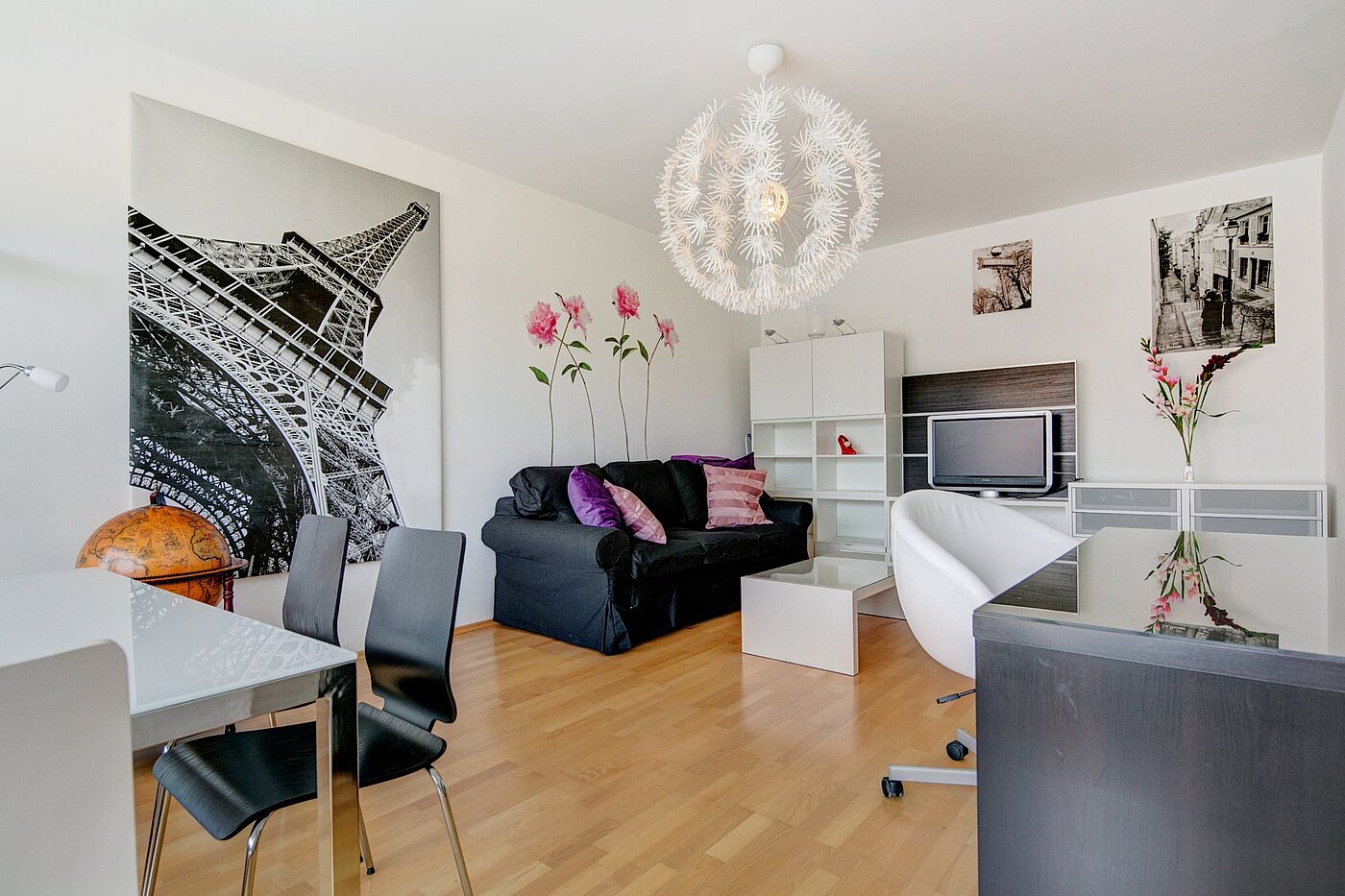 Etagenwohnung mit 2 Zimmern | München-Laim | 1909ML3 | Großes Wohnzimmer