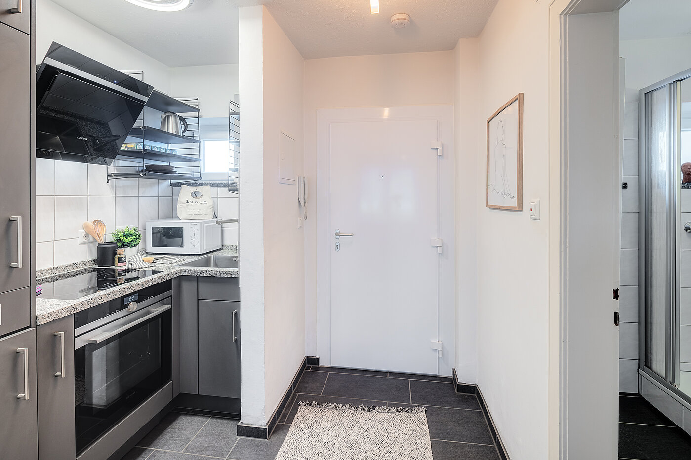 Apartment mit 1 Zimmer | München-Schwabing | 70211 | Eingangsbereich mit...