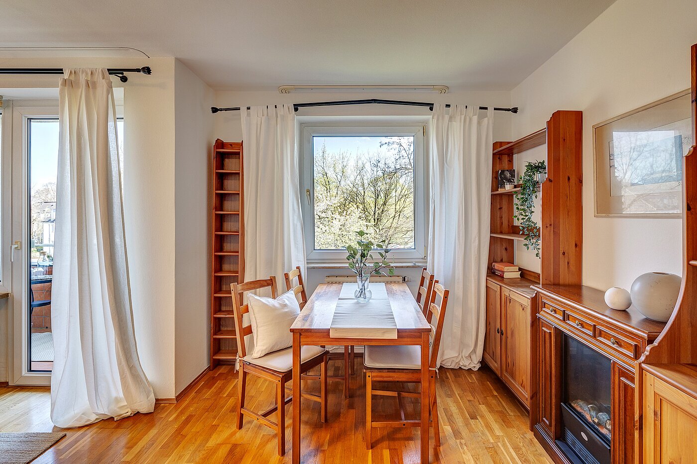 Etagenwohnung mit 3 Zimmern | München-Forstenried | 2204ML1 | ...Essecke und...