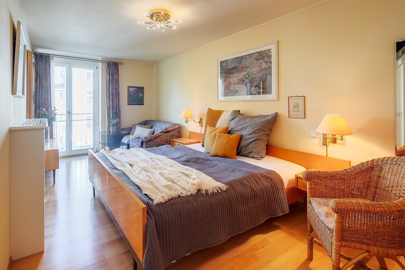 Etagenwohnung mit 2 Zimmern | München-Sendling | 2010ML1 | ...Zugang zum Schlaf-und...