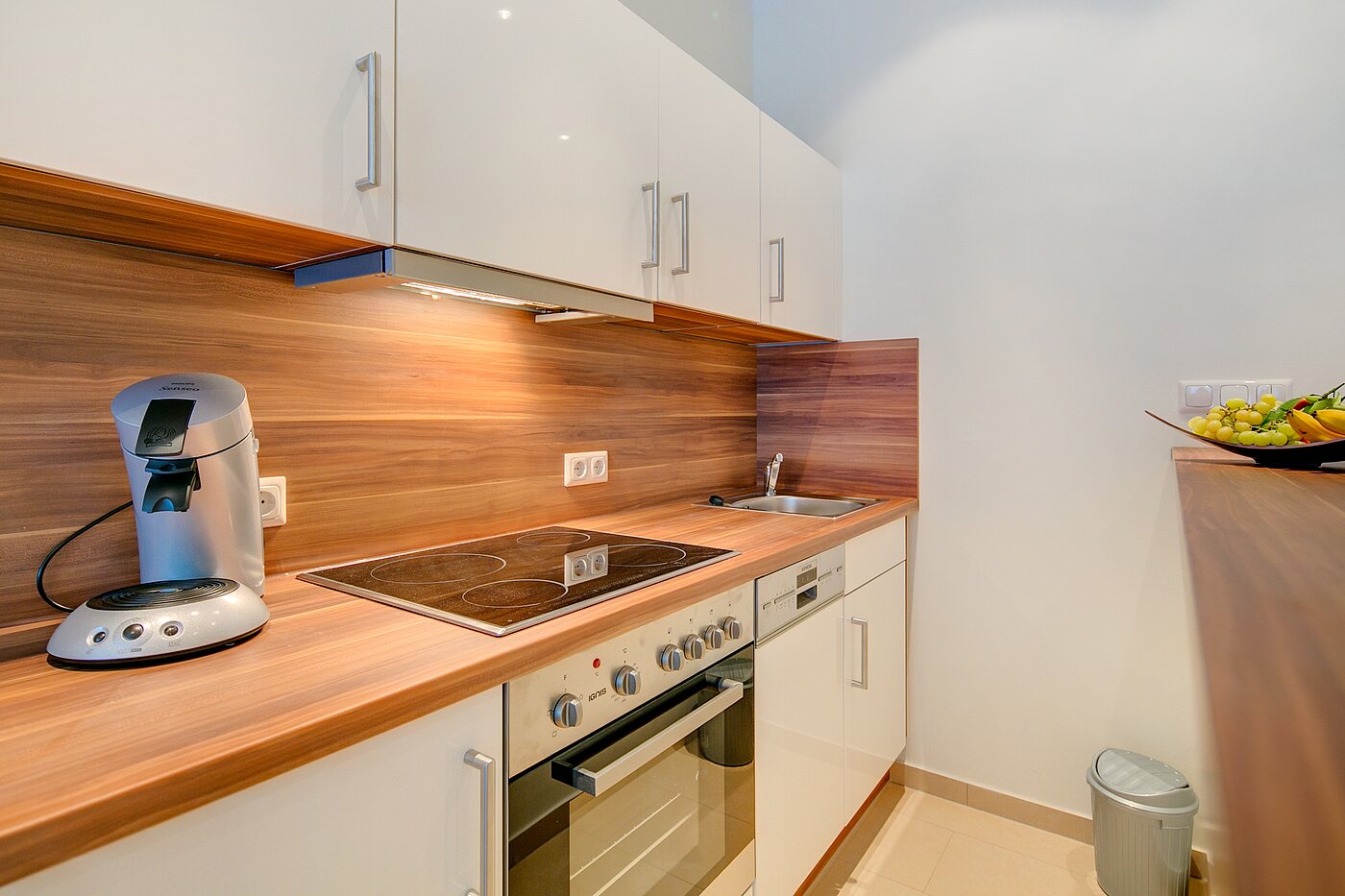 Erdgeschosswohnung mit 4 Zimmern | München-Neuhausen | 70471 | Offene Küche...