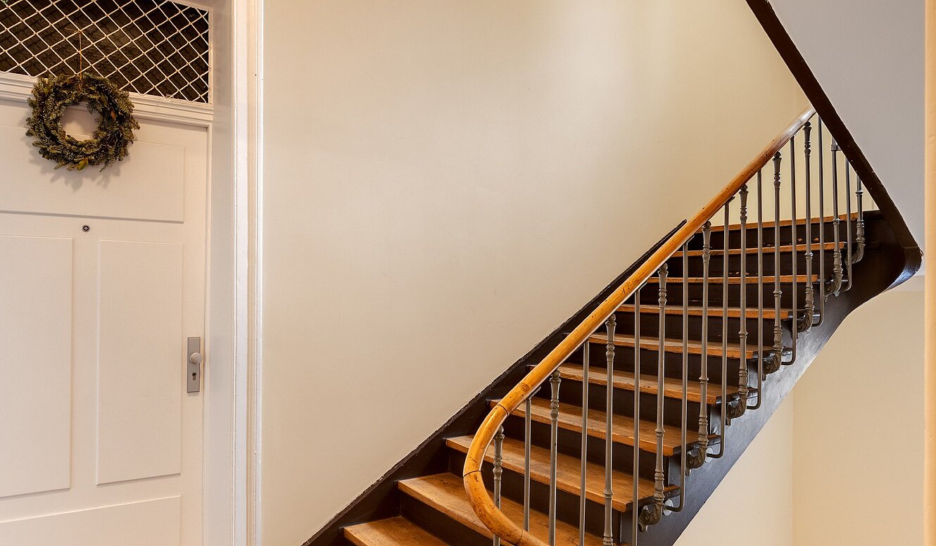 Etagenwohnung mit 5 Zimmern | München-Altstadt | 700121 | Gepflegtes Treppenhaus...