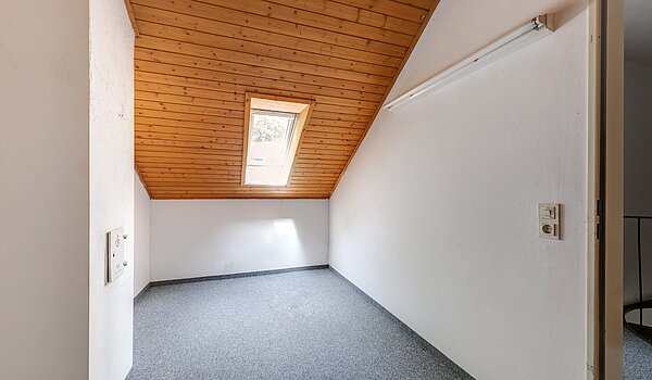 Reihenmittelhaus mit 5 Zimmern | München-Obermenzing | 1907ML6 | Arbeiten