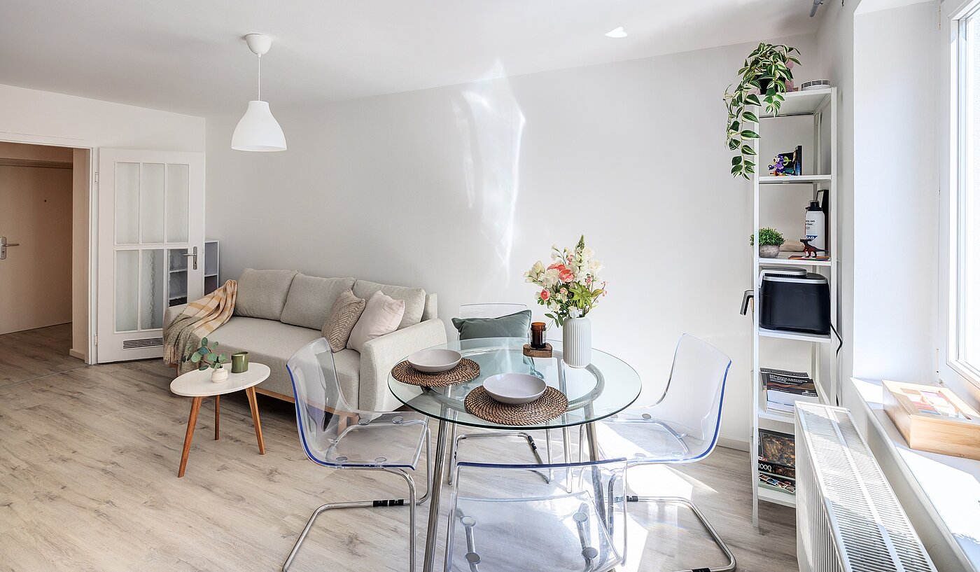 Etagenwohnung mit 2 Zimmern | München-Sendling | 70220 | Esstisch