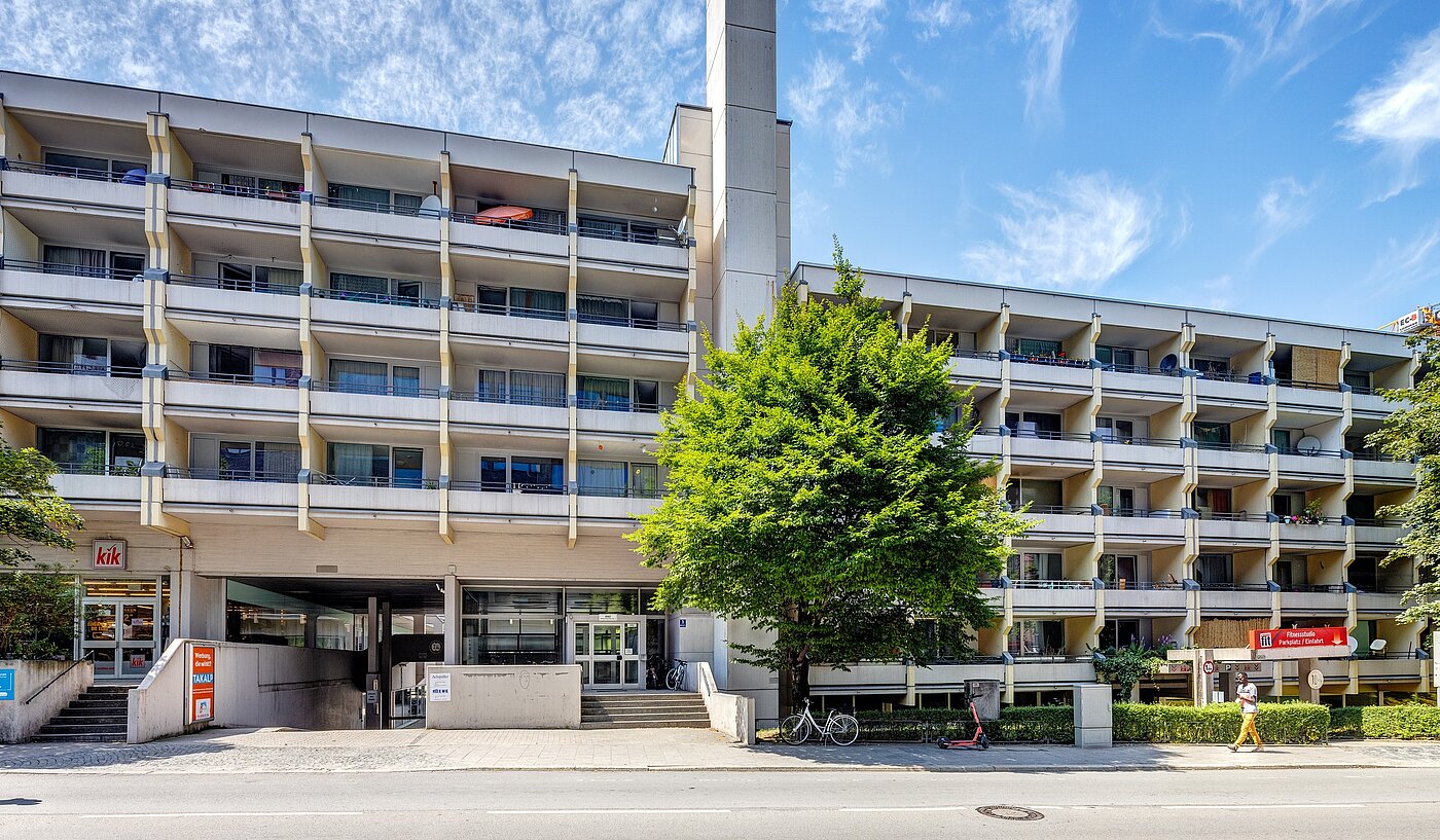 Etagenwohnung mit 1 Zimmer | München-Berg am Laim | 2207ML6 | Ansicht Fassade