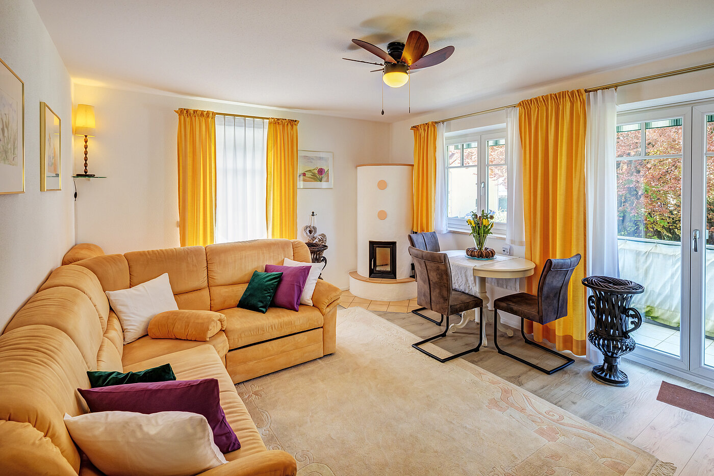 Etagenwohnung mit 3.5 Zimmern | Bad Aibling | 70442 | ...mit Platz zum Essen...