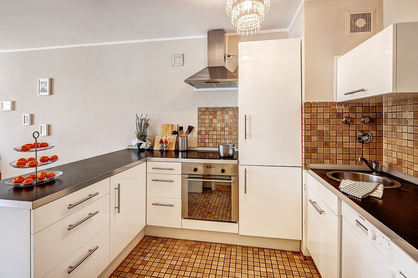 Etagenwohnung mit 1.5 Zimmern | München-Bogenhausen | 2203ML2 | Voll eingerichtete Einbauküche...