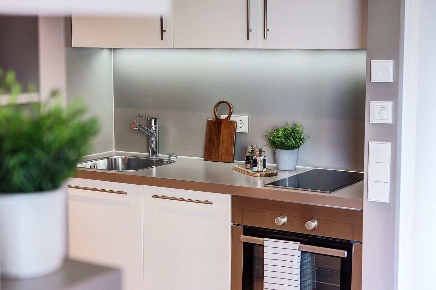 Apartment mit 1.5 Zimmern | München-Bogenhausen | 70378 | ...Einbauküche