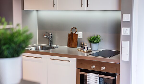 Apartment mit 1.5 Zimmern | München-Bogenhausen | 70378 | ...Einbauküche