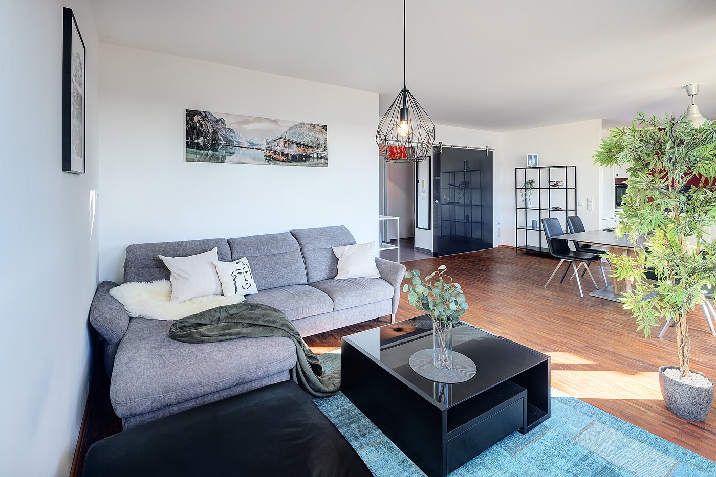 Dachgeschosswohnung mit 3 Zimmern | München-Riem | 701701 | ...mit Zugang zur...