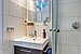 Etagenwohnung mit 1 Zimmer | München-Schwabing | 70454 | Duschbad mit... | Thumbnail