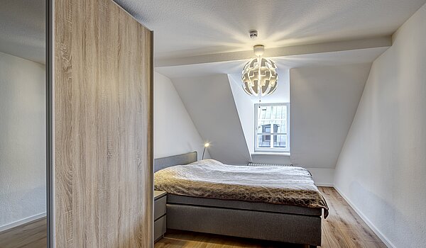 Dachgeschosswohnung mit 4.5 Zimmern | München-Ludwigsvorstadt | 70461 | Schlafen 2