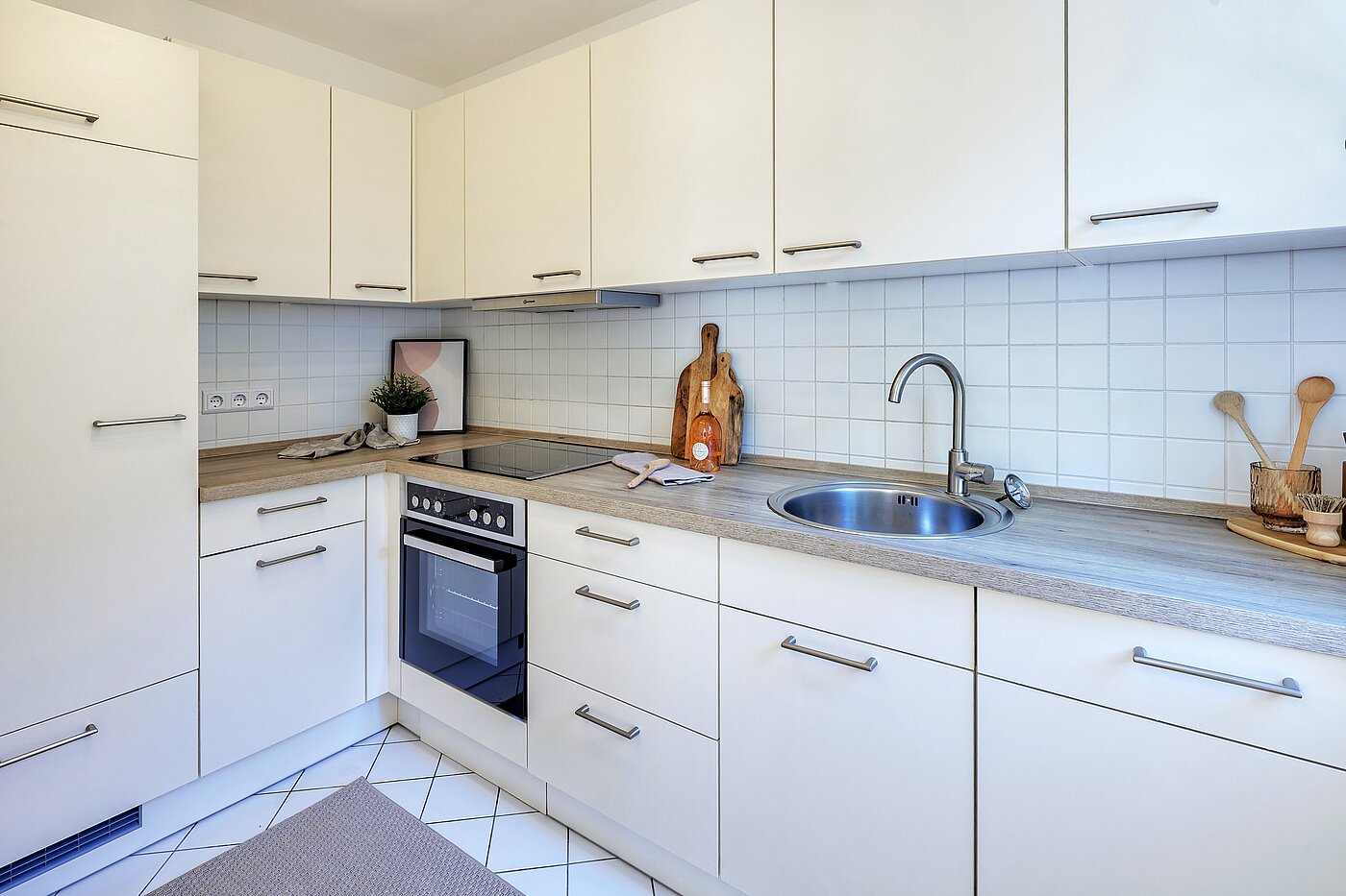Etagenwohnung mit 2 Zimmern | München-Laim | 70226 | Komfortable Einbauküche...