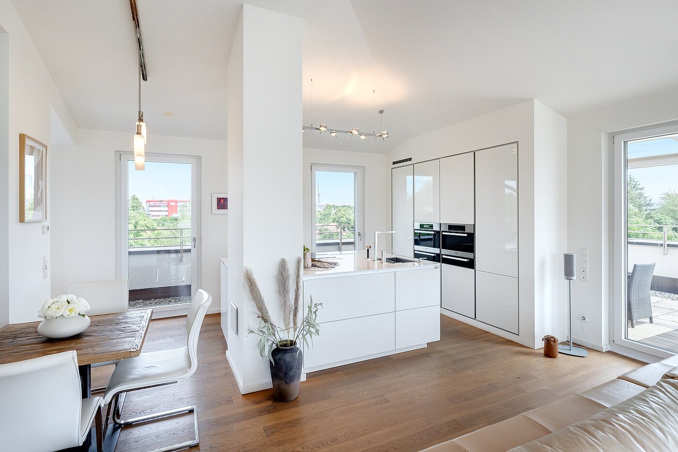 Penthouse mit 3.5 Zimmern | München-Oberföhring | 70237 | Offene Küche...