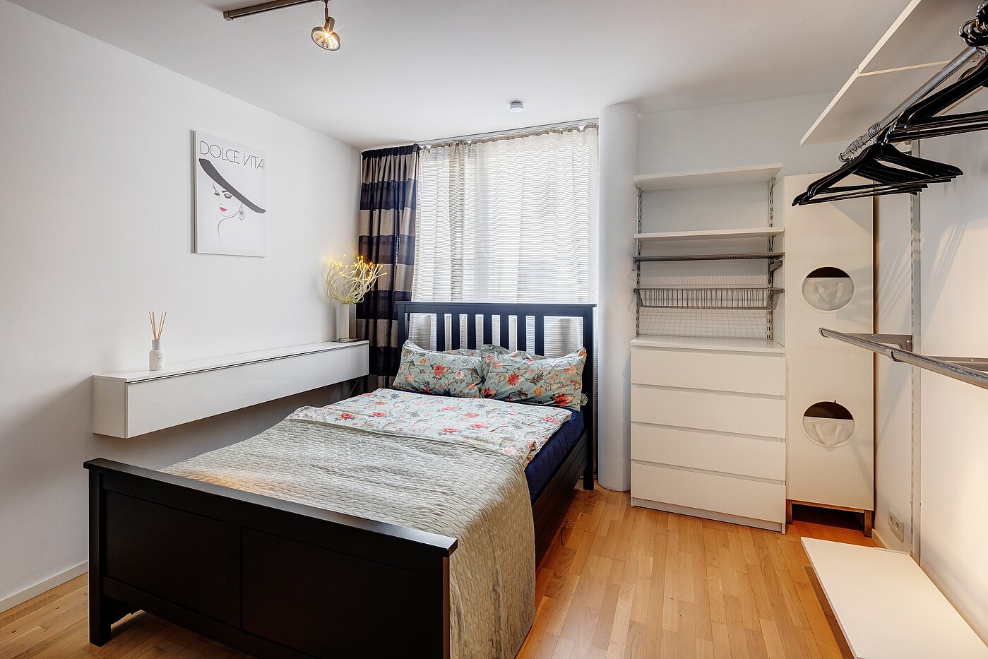 Etagenwohnung mit 2 Zimmern | München-Au | 70108 | Praktische Möblierung