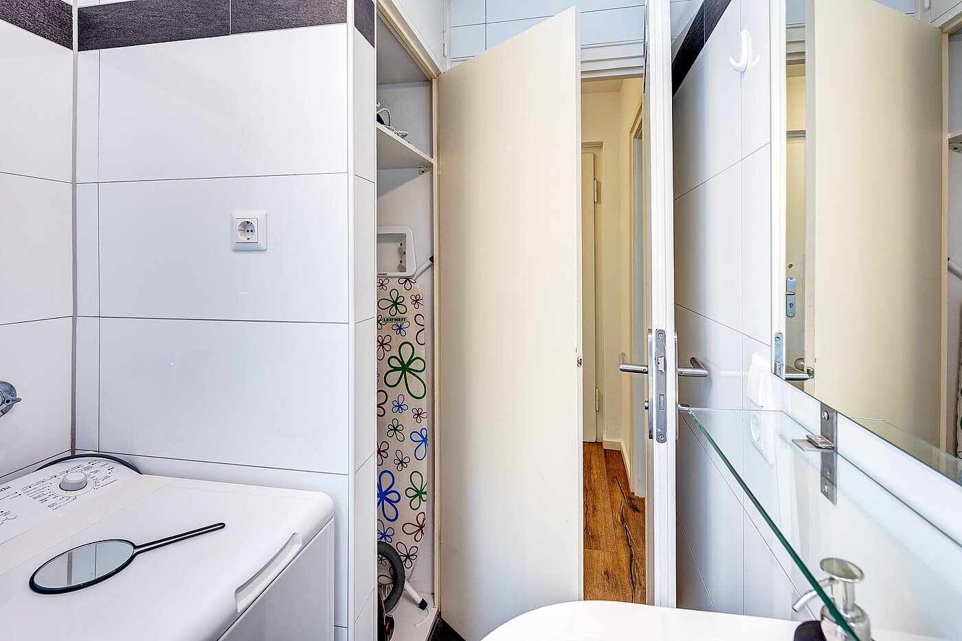 Etagenwohnung mit 2.5 Zimmern | München-Berg am Laim | 70030 | Praktische Abstellnische