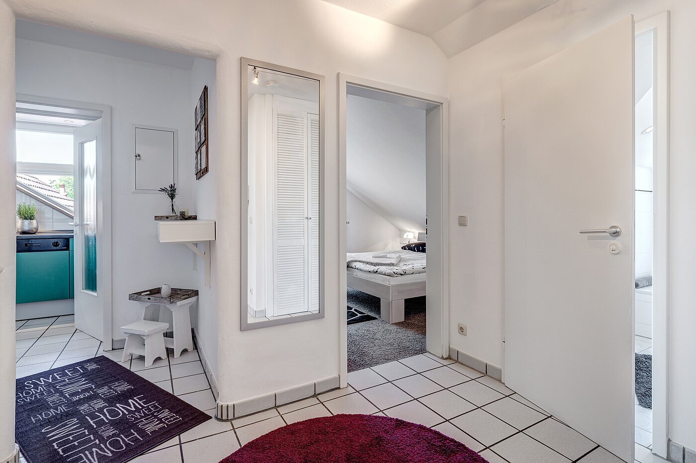 Etagenwohnung mit 2 Zimmern | Neubiberg | 70129 | Diele