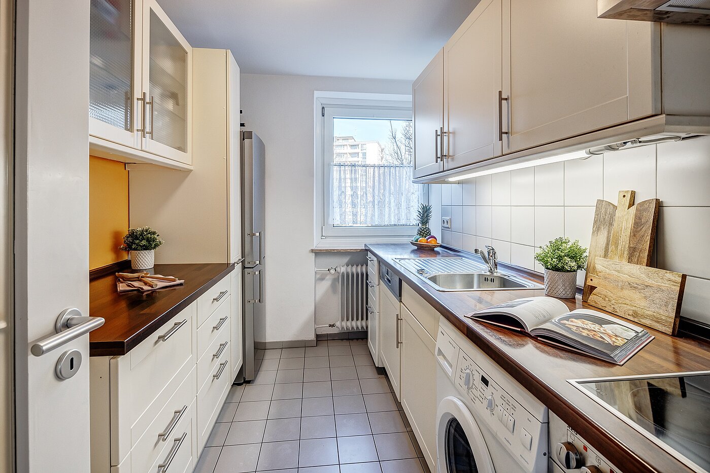 Etagenwohnung mit 3 Zimmern | München-Bogenhausen | 2112ML3 | Küche mit Fenster