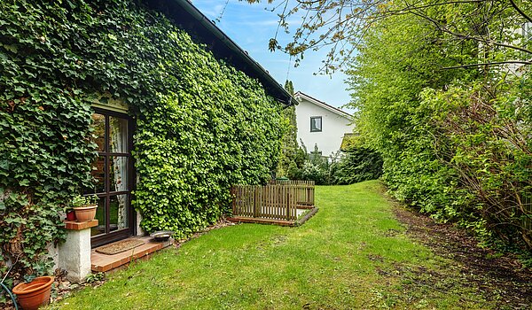 Einfamilienhaus mit 4 Zimmern | Neubiberg | 70429 | ...
