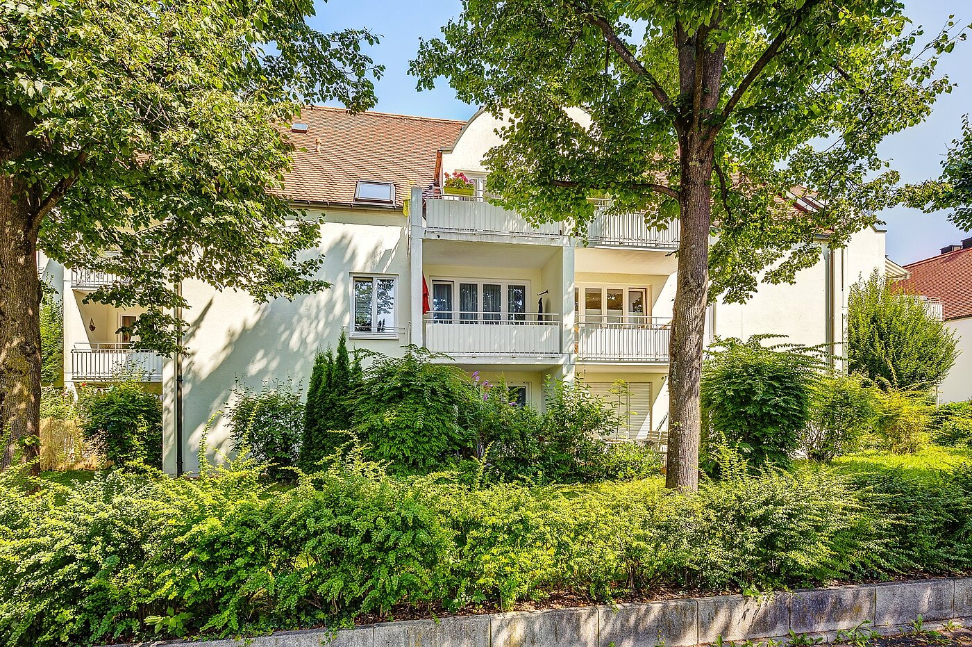 Etagenwohnung mit 2 Zimmern | München-Nymphenburg | 2107ML3 | Rückansicht