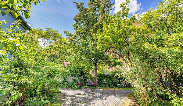 Etagenwohnung mit 2 Zimmern | München-Neuhausen | 70440 | Innenhof