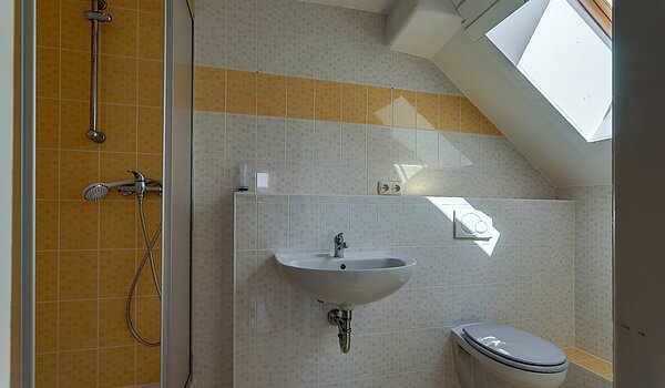 Bauernhaus mit 9 Zimmern | Hohenschäftlarn | 1805ML4 | Duschbad DG