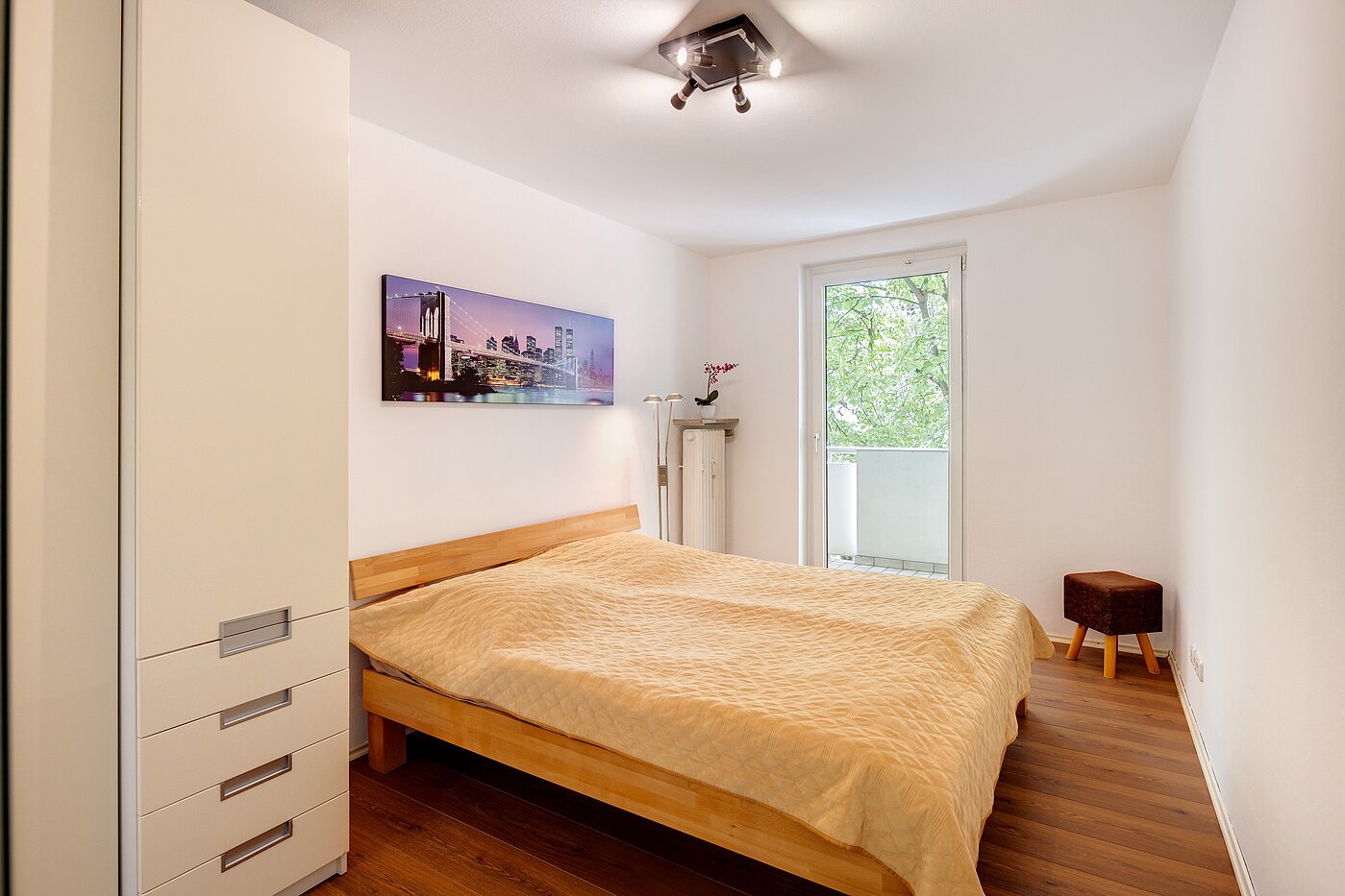 Etagenwohnung mit 2.5 Zimmern | München-Maxvorstadt | 702031 | Schlafen