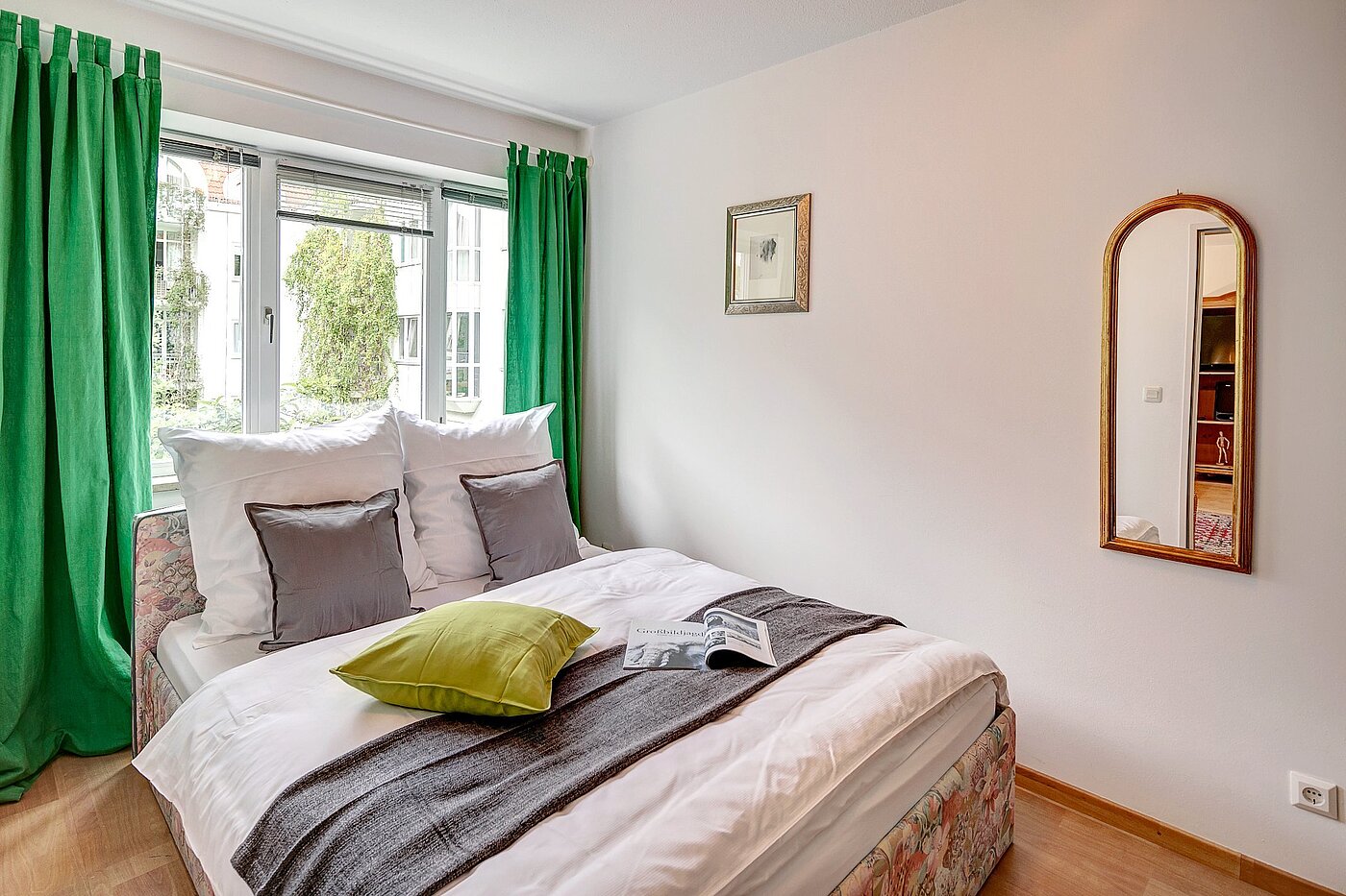 Etagenwohnung mit 1.5 Zimmern | München-Lehel | 2107ML9 | Separates Schlafzimmer...