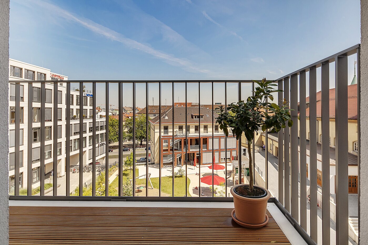Etagenwohnung mit 2 Zimmern | München-Maxvorstadt | 70023 | Balkon mit Morgensonne