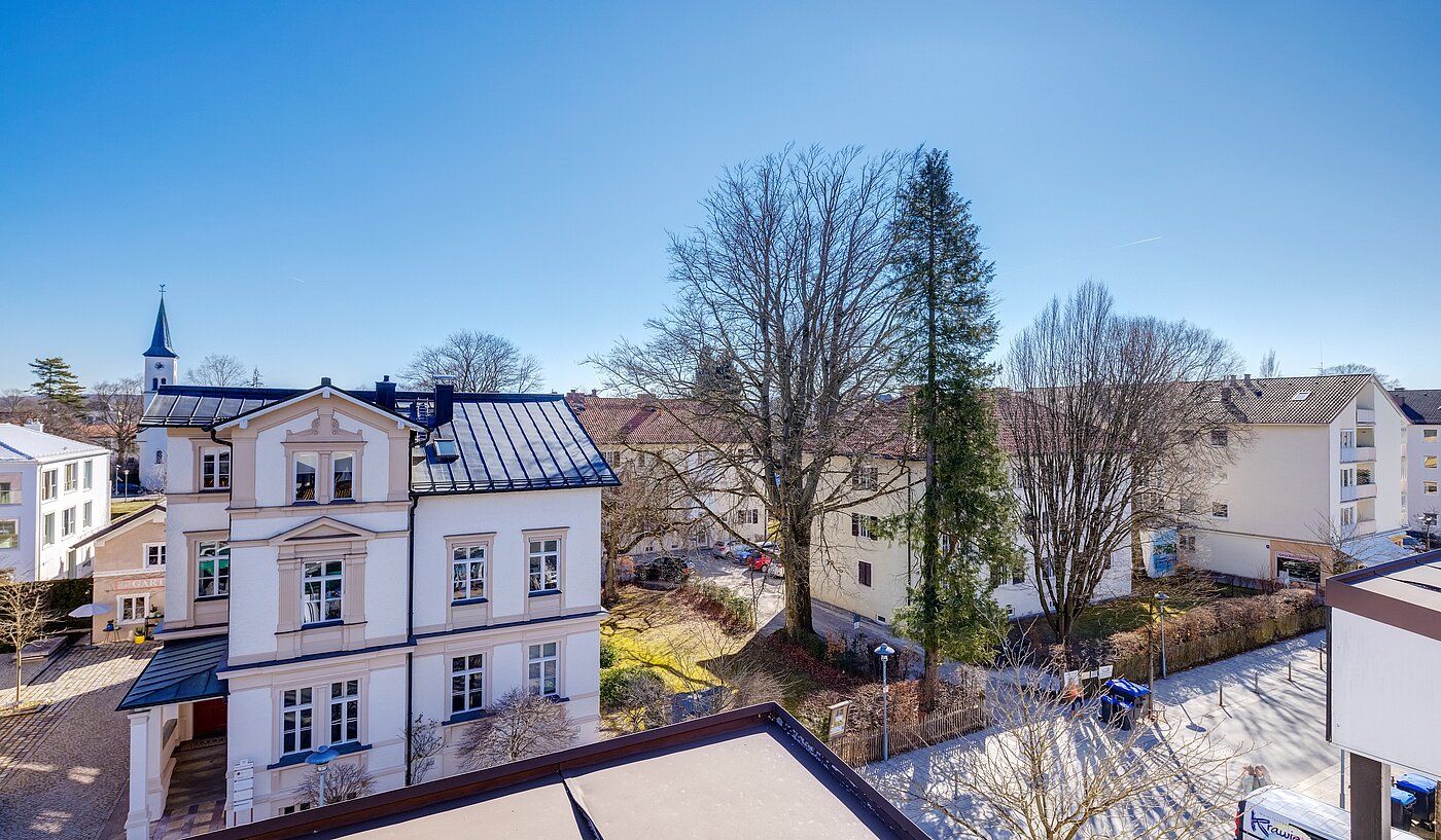 Etagenwohnung mit 1 Zimmer | Starnberg | 2202ML2 | Blick aus dem Fenster