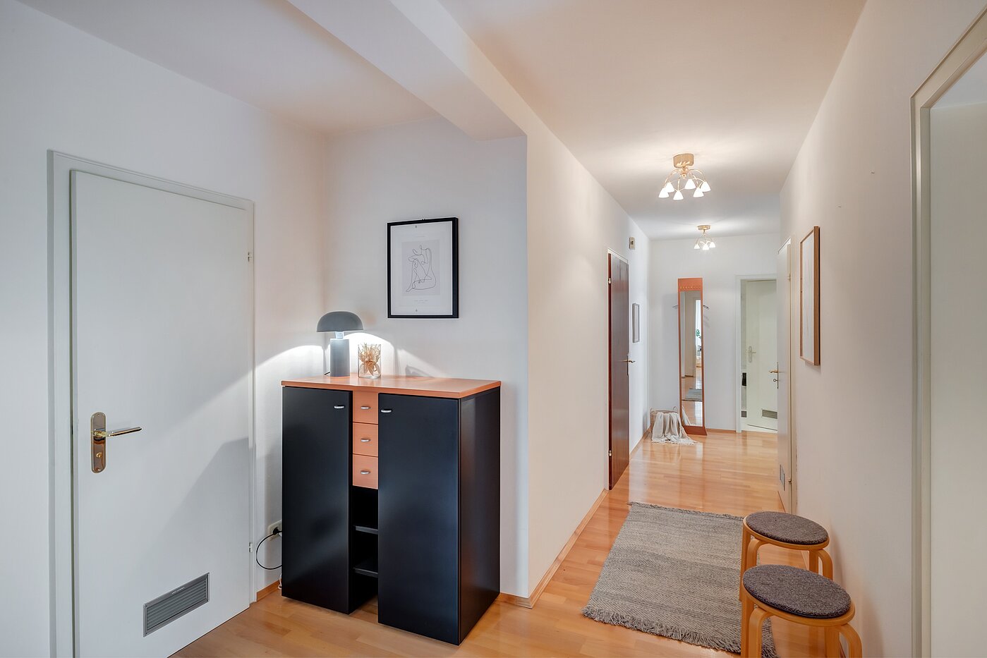 Erdgeschosswohnung mit 4 Zimmern | München-Laim | 702161 | Zentraler Flur