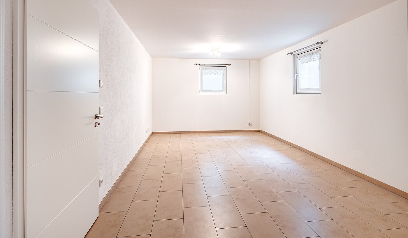 Etagenwohnung mit 3 Zimmern | Gauting | 70116 | Hobbyräume...