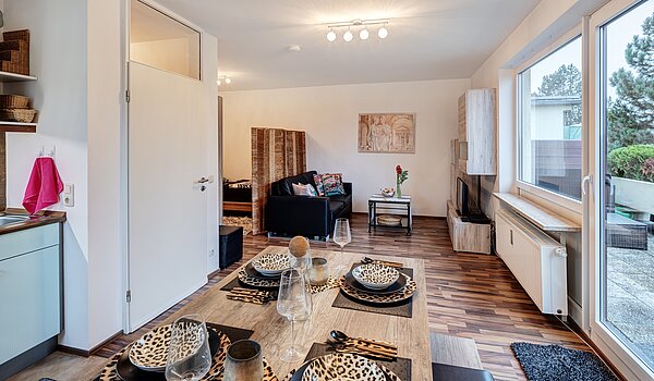 Etagenwohnung mit 1 Zimmer | Karlsfeld | 70460 | Wohn-, Ess- und Schlafbereich