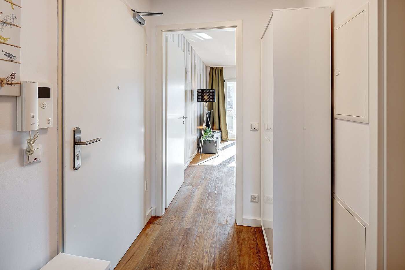 Erdgeschosswohnung mit 2 Zimmern | München-Riem | 2201ML1 | Garderobe und Stauraum in der Diele