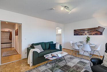 Moosach: Charmante 2-Zimmer Wohnung mit Balkon