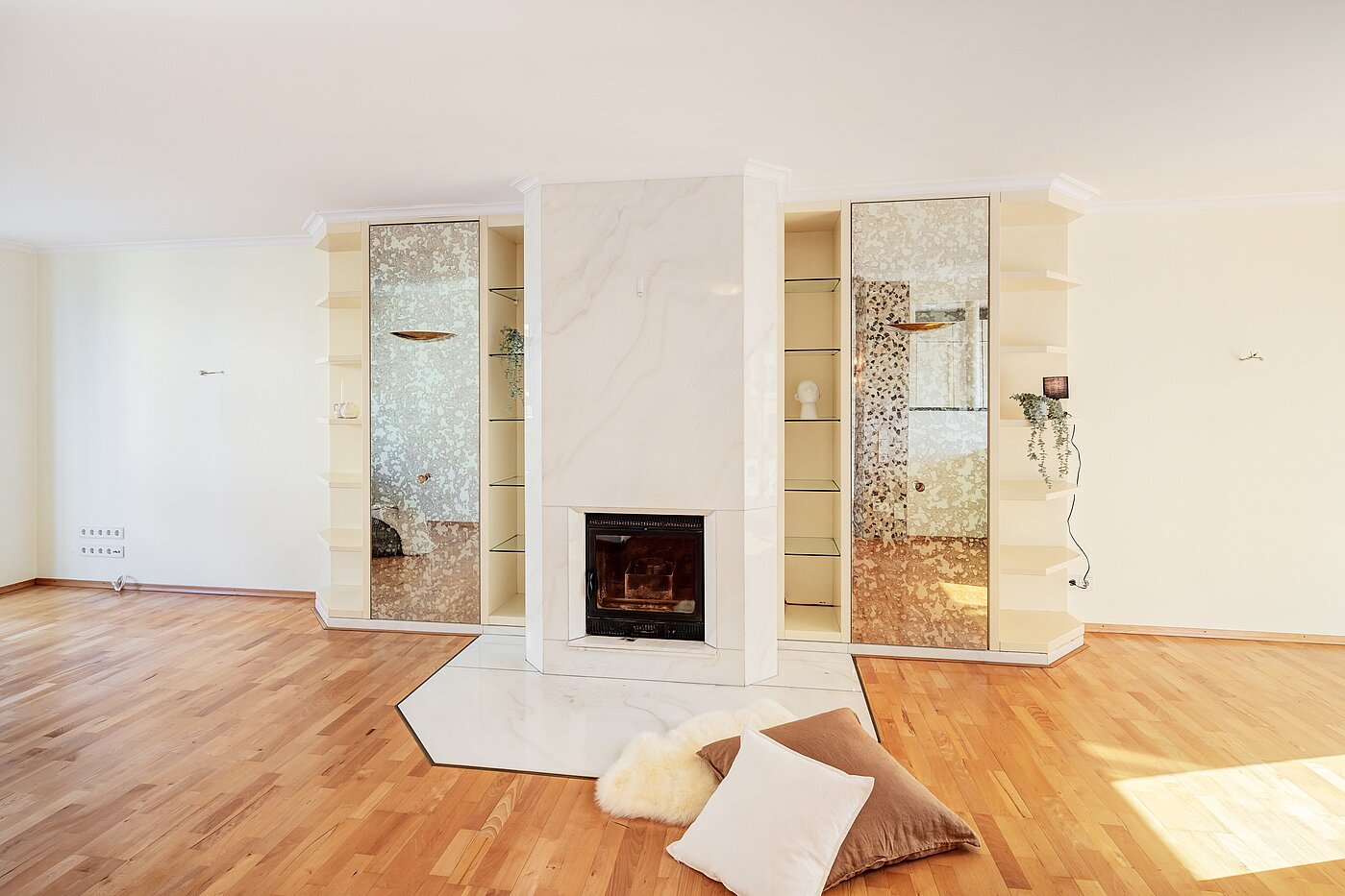 Etagenwohnung mit 3 Zimmern | München-Maxvorstadt | 70133 | ...Kamin