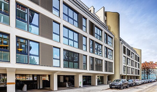 Apartment mit 1.5 Zimmern | München-Bogenhausen | 702971 | Hausansicht