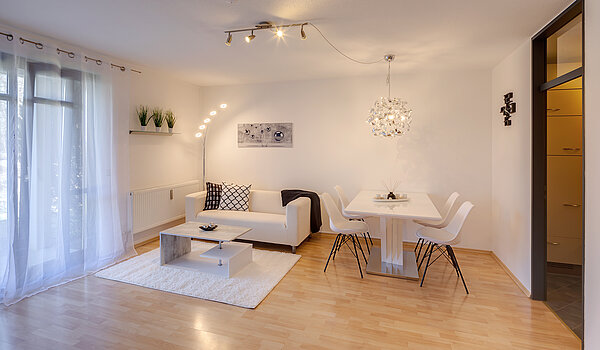 Erdgeschosswohnung mit 2 Zimmern | München-Feldmoching | 70424 | ...Essen