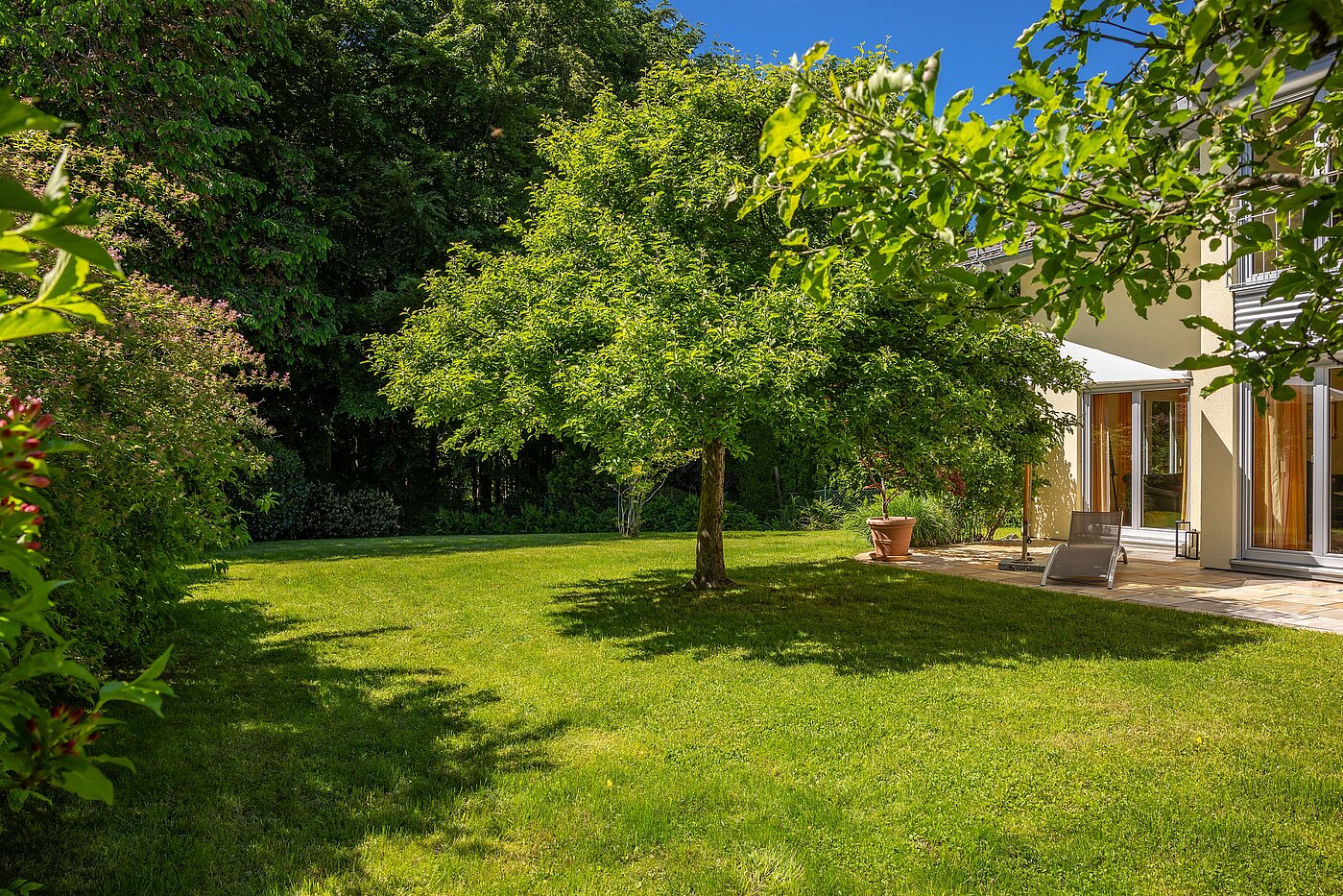 Einfamilienhaus mit 5 Zimmern | Icking | 70438 | ...parkähnlicher Garten