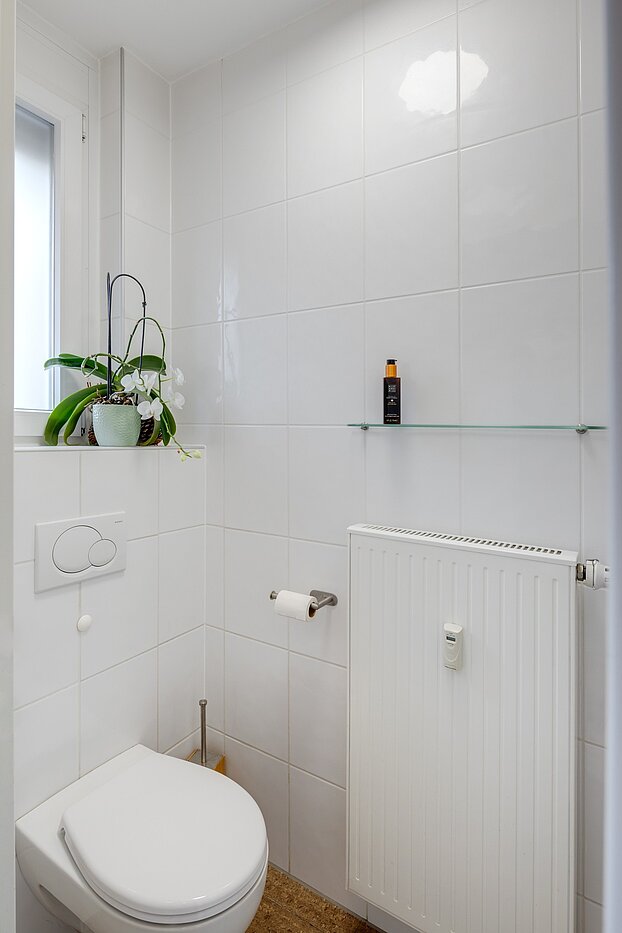 Doppelhaushälfte mit 5 Zimmern | Unterföhring | 70119 | Gästetoilette